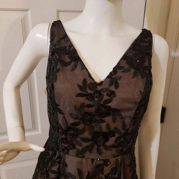 Calvin Klein High-low formal dress size 4 - Picture 3 of 10